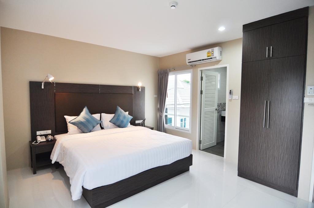 Khao Rang Place Phuket Ngoại thất bức ảnh