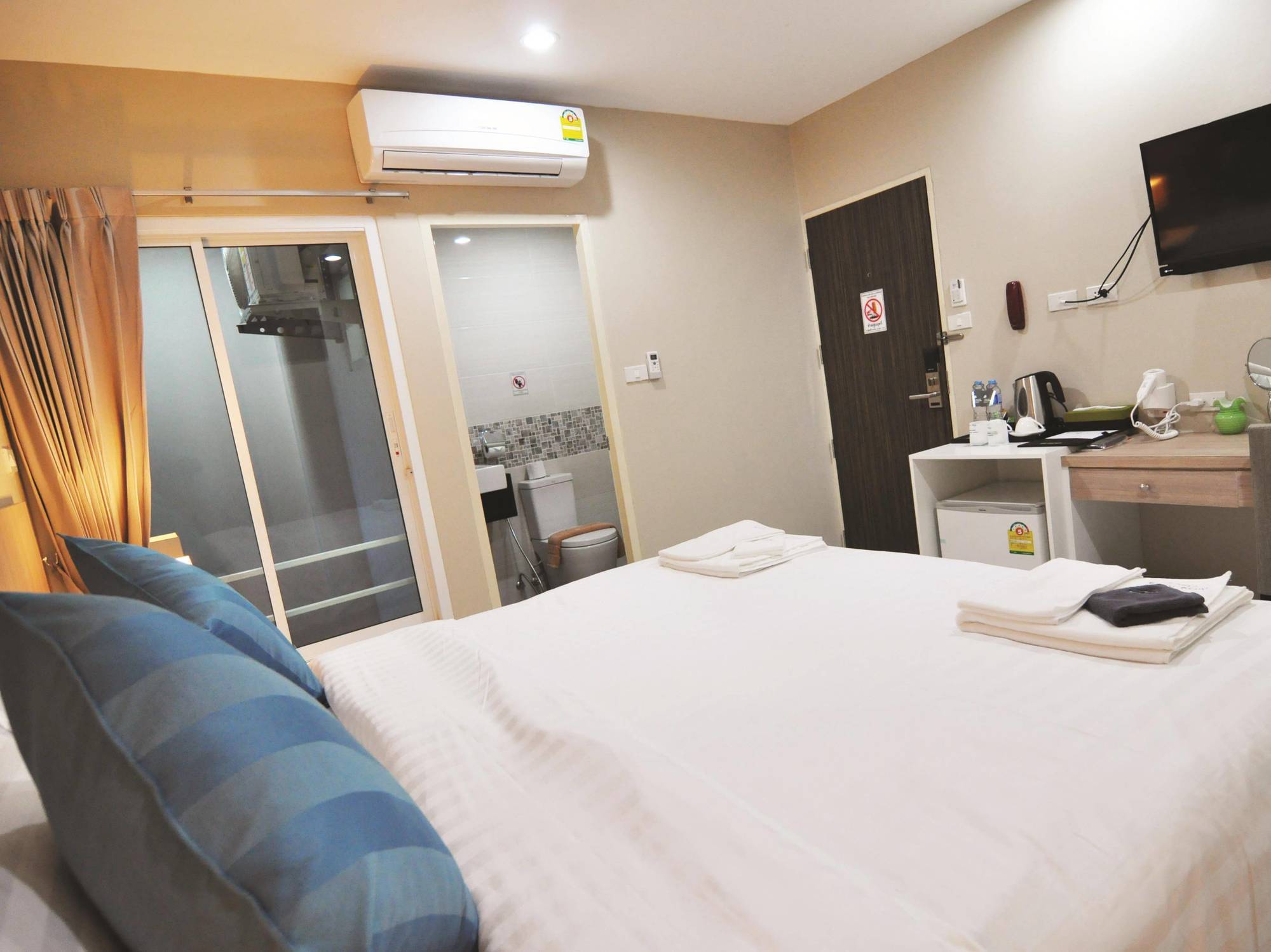 Khao Rang Place Phuket Ngoại thất bức ảnh