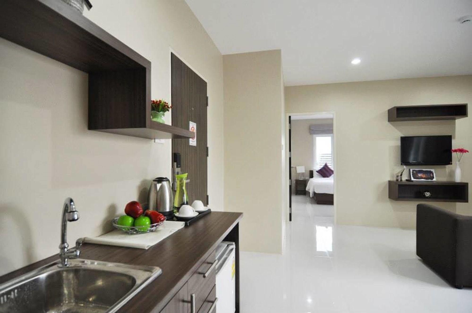 Khao Rang Place Phuket Ngoại thất bức ảnh