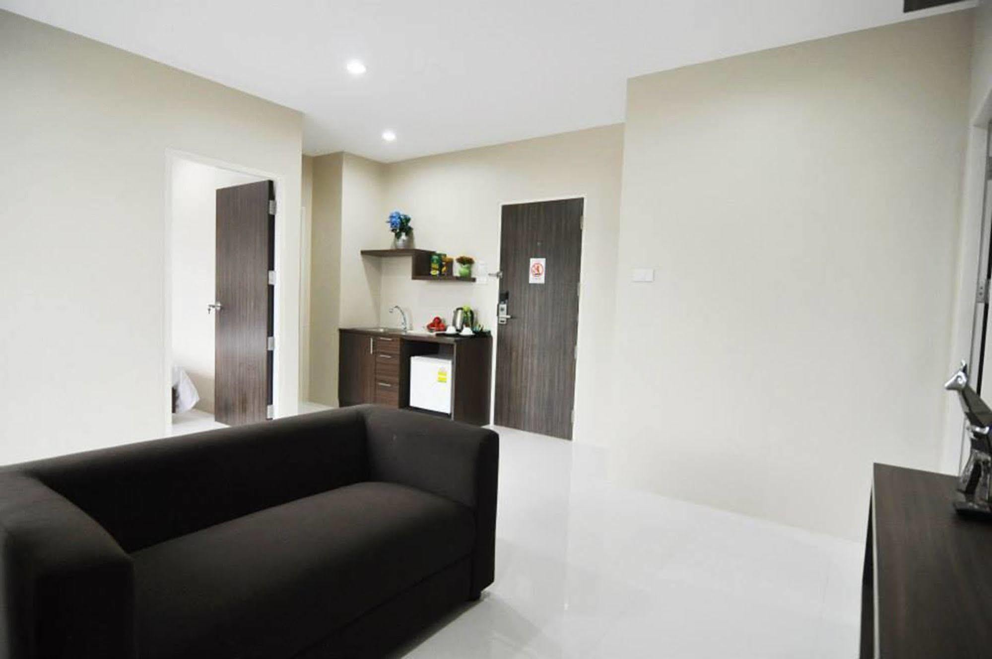 Khao Rang Place Phuket Ngoại thất bức ảnh